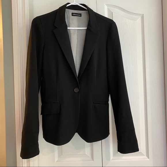 Seductions Casual Boyfriend-style Black Blazer - Picture 4 of 7